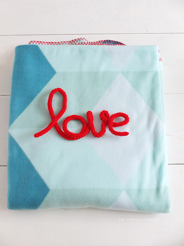 IDAinteriorlifestyleblanket2 copia